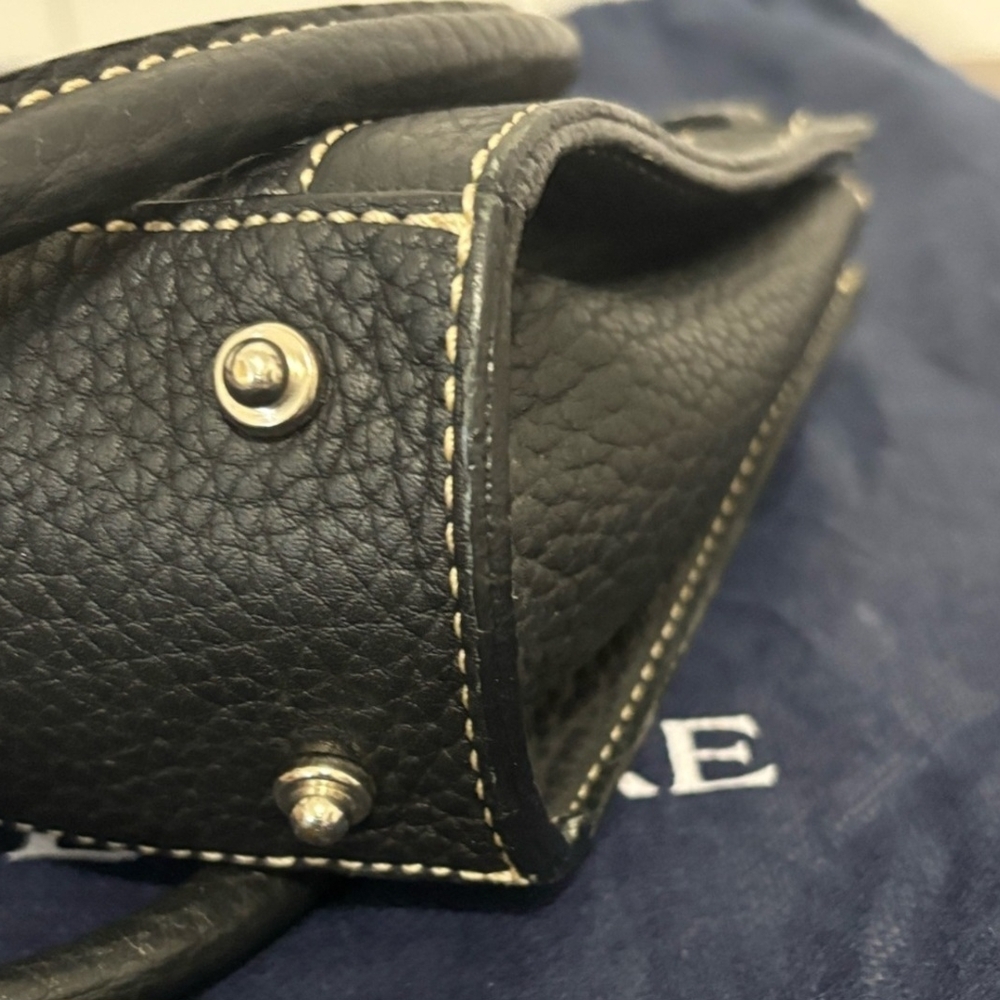 Dooney & Bourke Black Pebbled Leather Shouder Bag with Blue Duck Hangtag - Picture 6 of 11